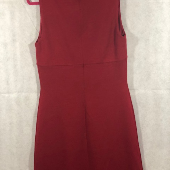 St. John Evening Collection by Marie Gray - Picture 3 of 4